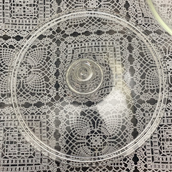 Vintage Early Clear Pyrex Dish Clear Casserole with Lid 4 Cup - Picture 3 of 16